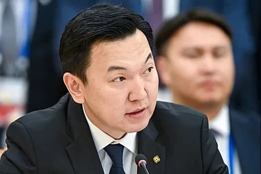 Залуу спикер Н.Учралыг Монголын улс төрийн шинэ үе хэмээн Москва хүлээж авлаа  