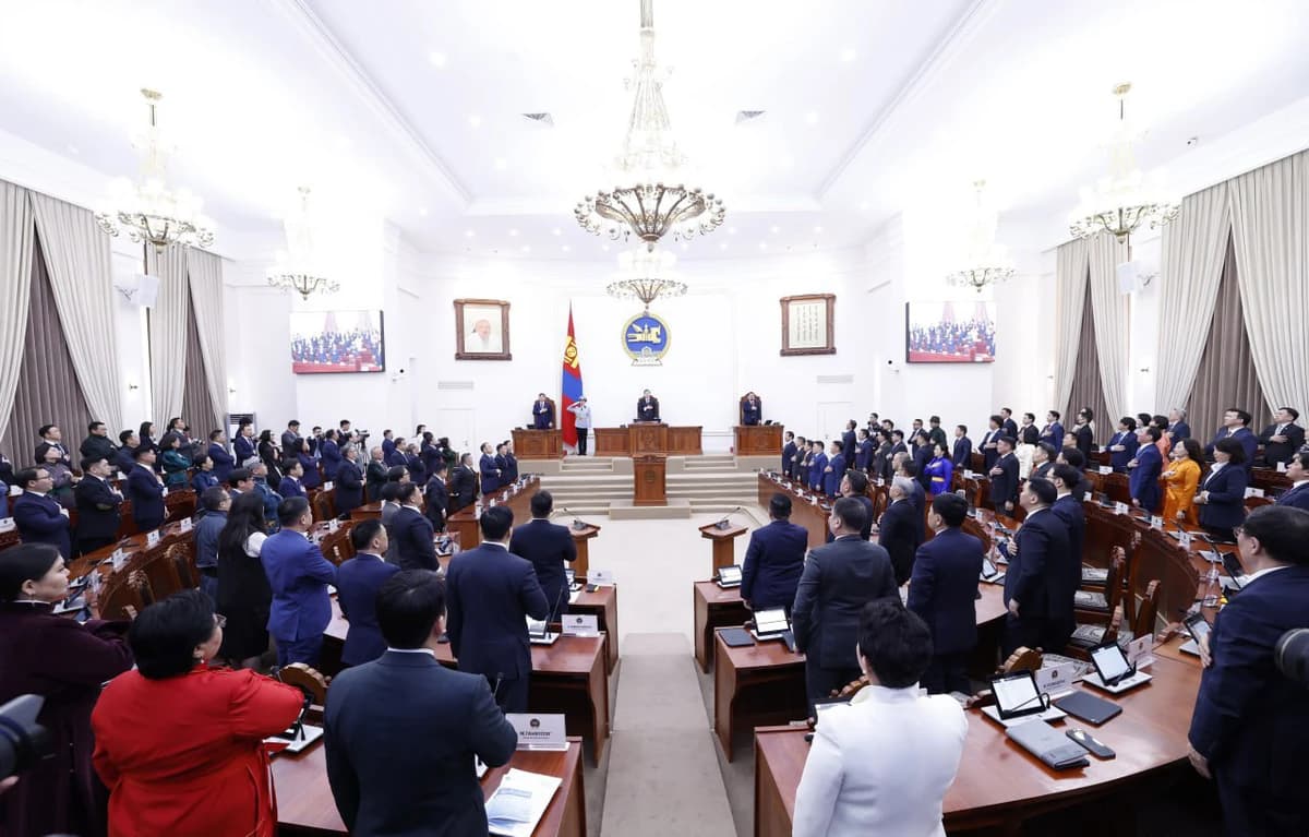 Нэгэнт УИХ-ын гишүүн болсон бол “БАНДАН ТАС” гэх ойлголт ардчилсан парламентын засаглалд байдаггүй юм!