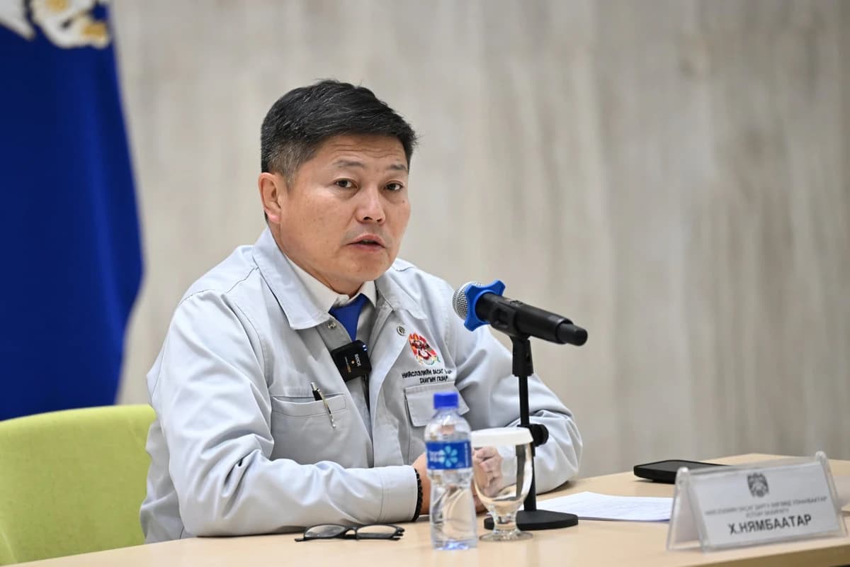 Төслийг нь дэмжээгүй гишүүдээ Х.Нямбаатар намаасаа хөөхөөр шийдэв үү?!