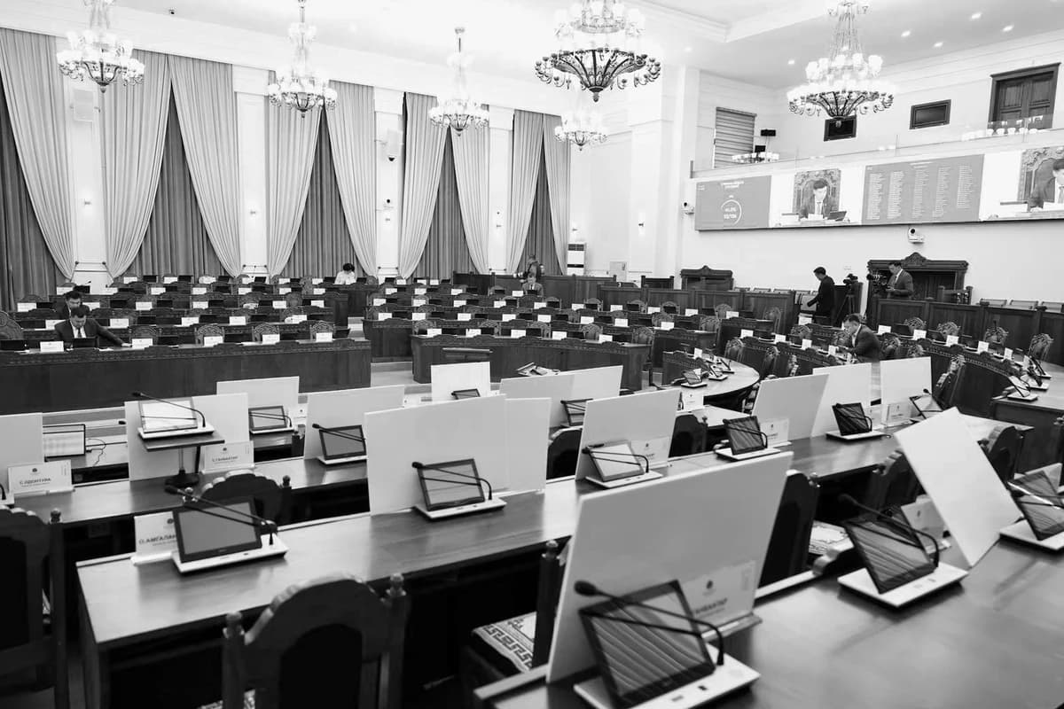 Н.Учралын Засгийн газар огцорвол УИХ ТАРНА