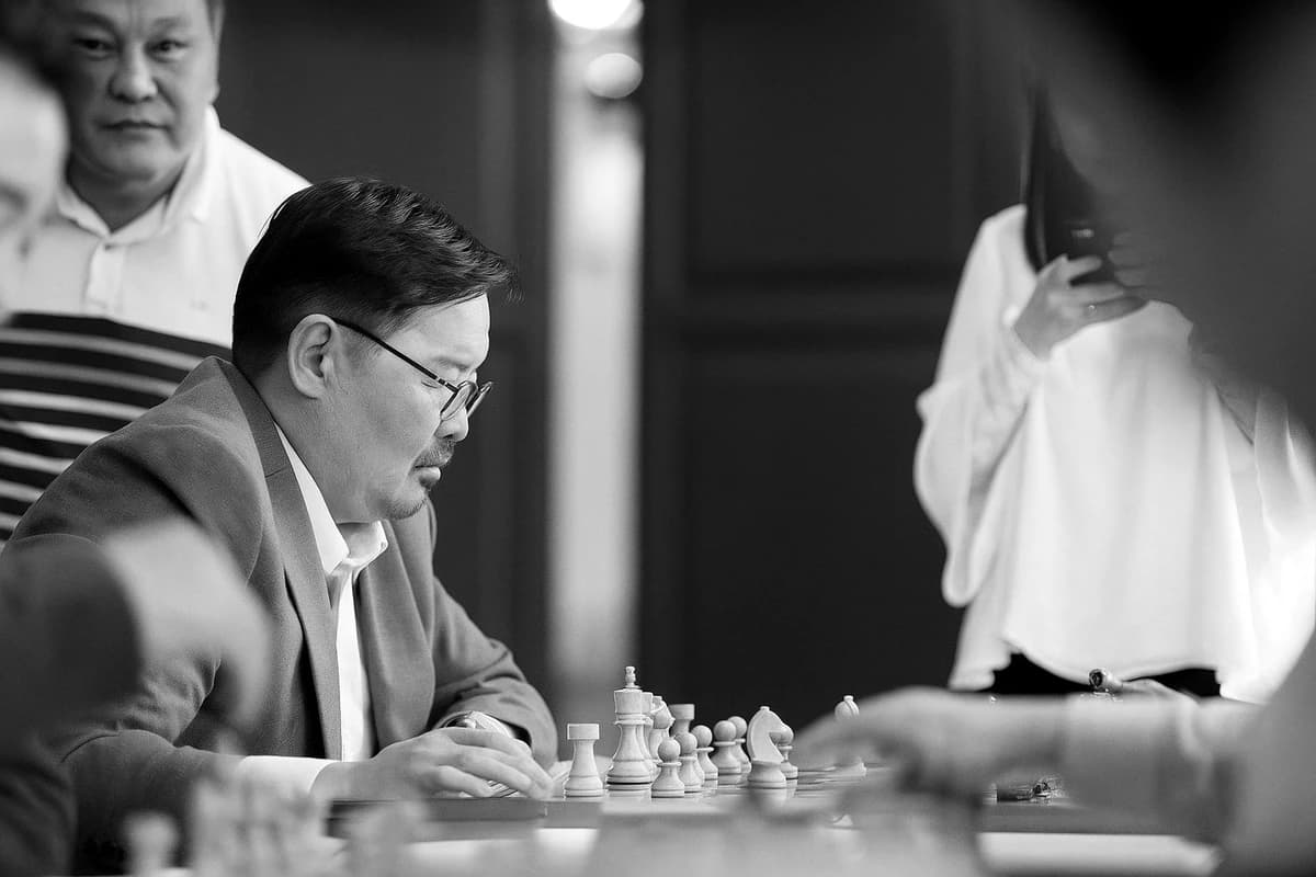 Г.Занданшатарын ШАГ МАД!