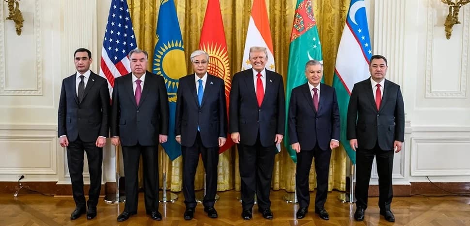 Төв Азийн байгалийн баялаг Трампыг даллаж байна