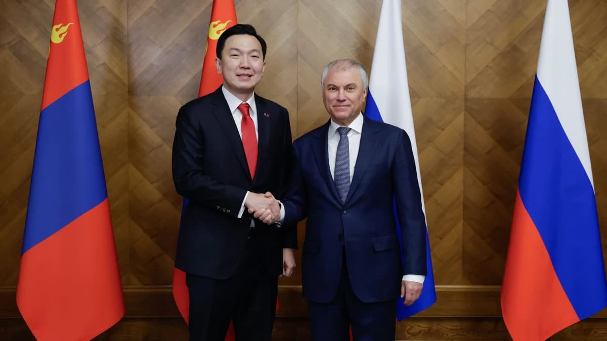 Вячеслав Володин и Ням-Осорын Учрал обсудили вопросы развития Российско-Монгольского межпарламентского взаимодействия