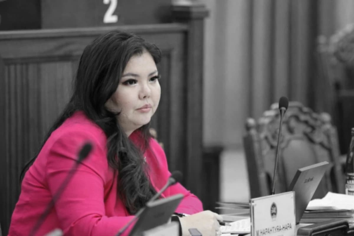 ЖАГСААЛТЫН ГАМШИГ: Хүүхэн гудамжнаас явсан ч гудамж хүүхнээс явсангүй!