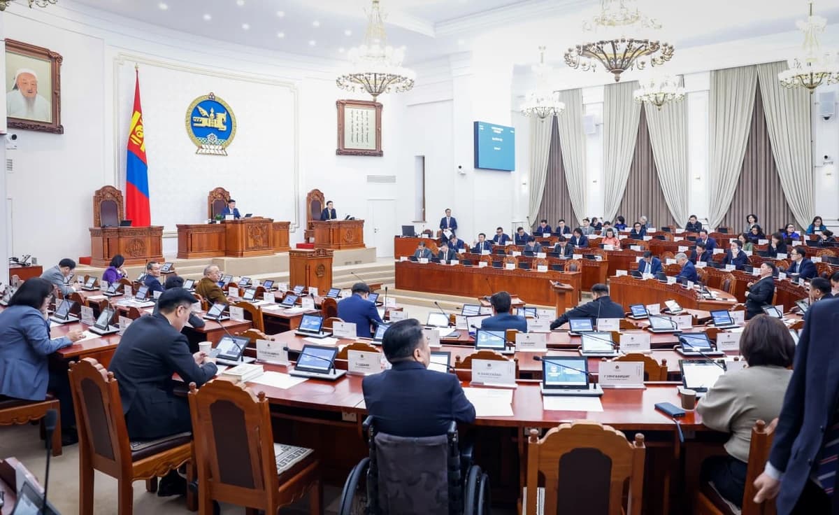 УИХ-аас асууя: Тансаг хэрэглээг дэмжих үү, бодит орлогыг нэмэх үү?!