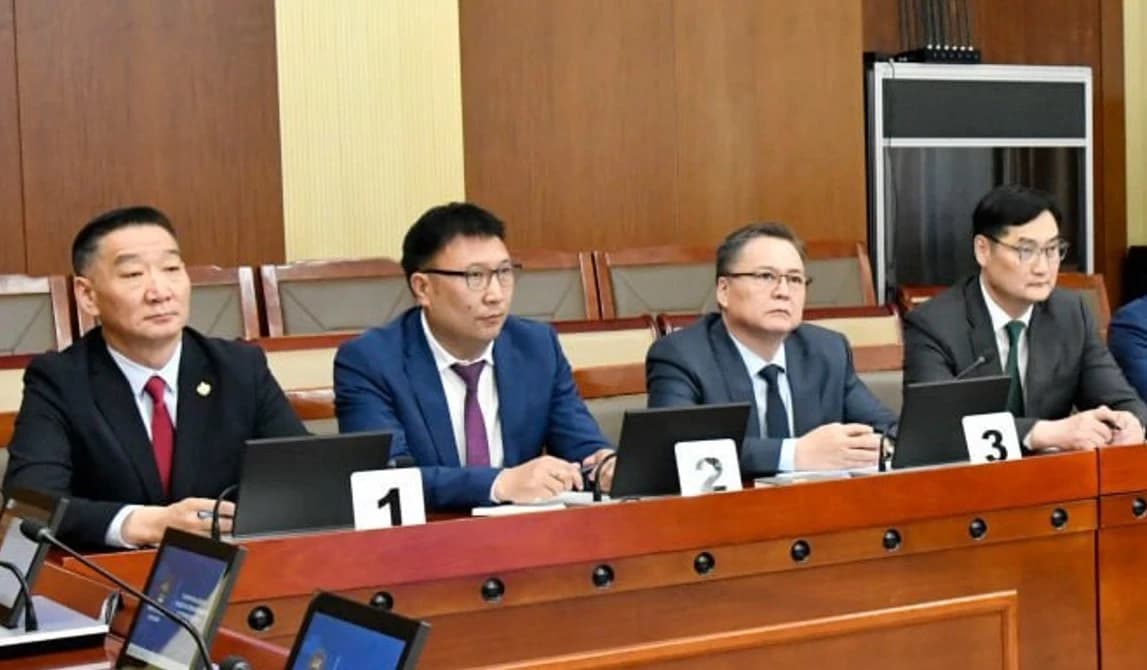СЕХ-ны шинэ 4 гишүүний 3 нь Цагдаагийн дээд сургууль төгсчээ